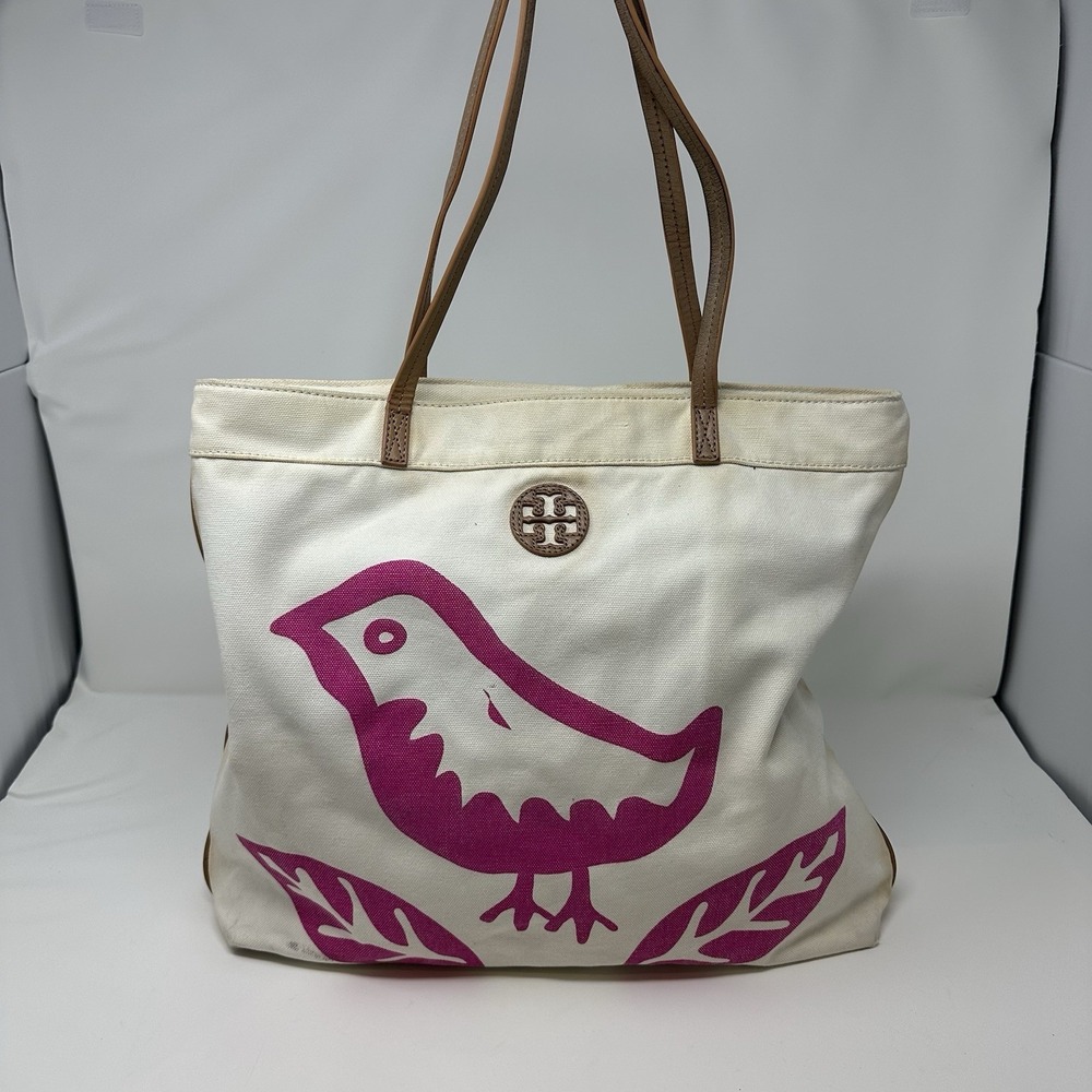 👜💕 Tory Burch Large Tote Off-White Canvas Vibrant Pink Lorenzo Bird Motif Bag - Picture 2 of 8